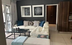 Luxury Apartment In Sandown